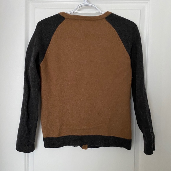 Vest - Picture 3 of 3